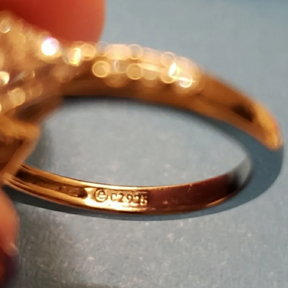 DIAMONIQUE ASSCHER RING - Picture 6 of 9